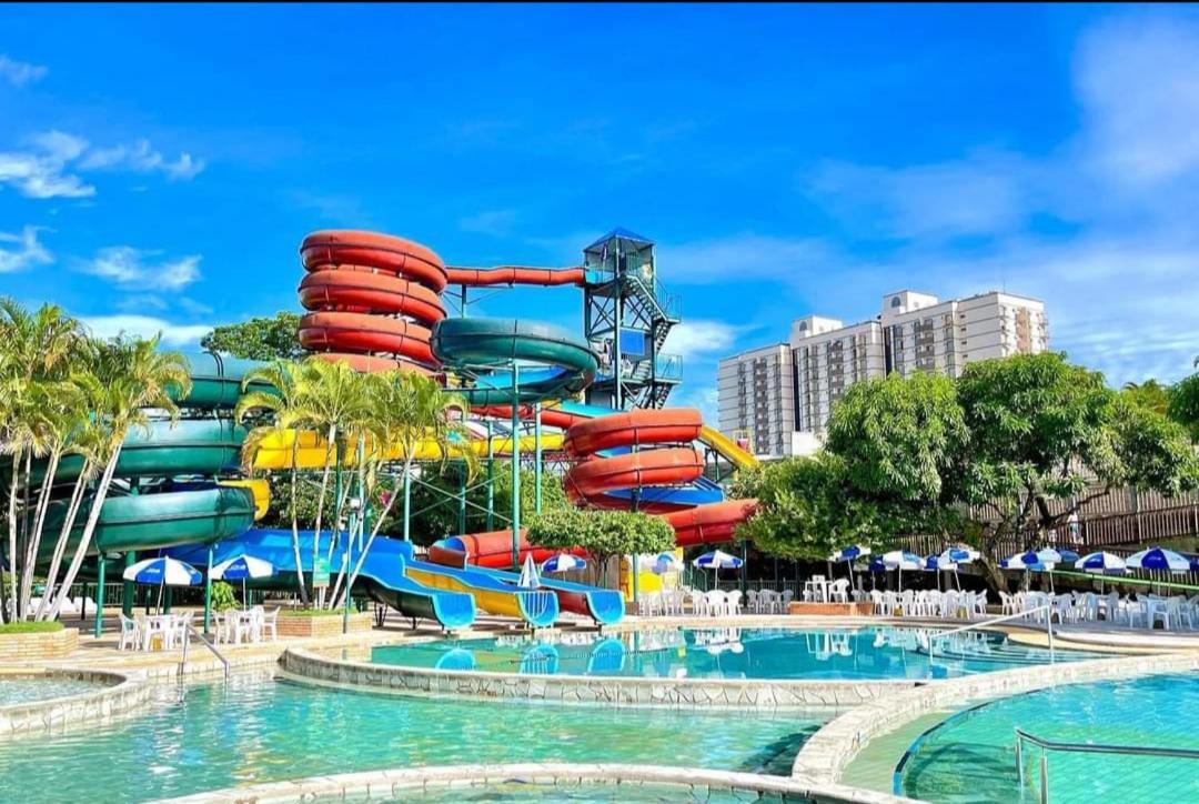 Piazza Acqua Park Apartment กัลดัสโนวัส ภายนอก รูปภาพ