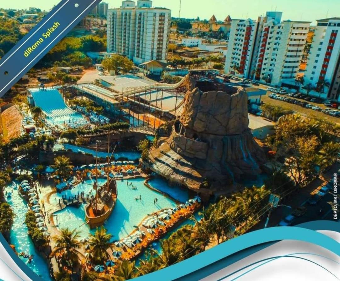 Piazza Acqua Park Apartment กัลดัสโนวัส ภายนอก รูปภาพ